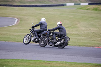 Vintage-motorcycle-club;eventdigitalimages;mallory-park;mallory-park-trackday-photographs;no-limits-trackdays;peter-wileman-photography;trackday-digital-images;trackday-photos;vmcc-festival-1000-bikes-photographs